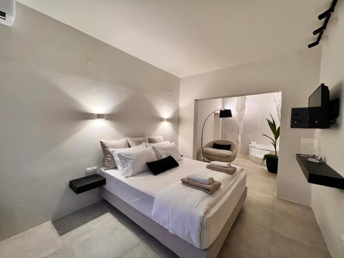 Perla Coco Jacuzzi La Canée